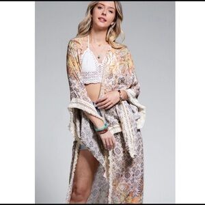 LAST ONE 👆The HAZEL Floral Kimono Duster